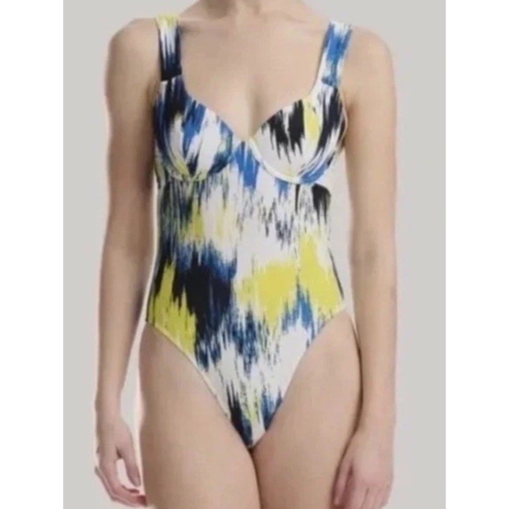 Wolford Essentials Size Small/ C Cup 1 Piece Citron Swimsuit Underwire Light Pad